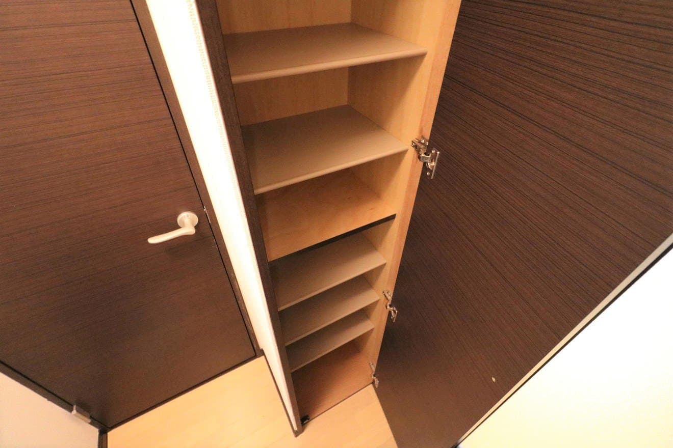 Room image 11