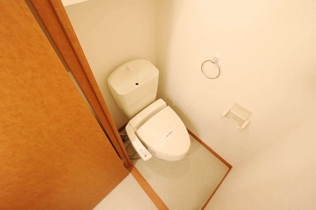 Room image 10