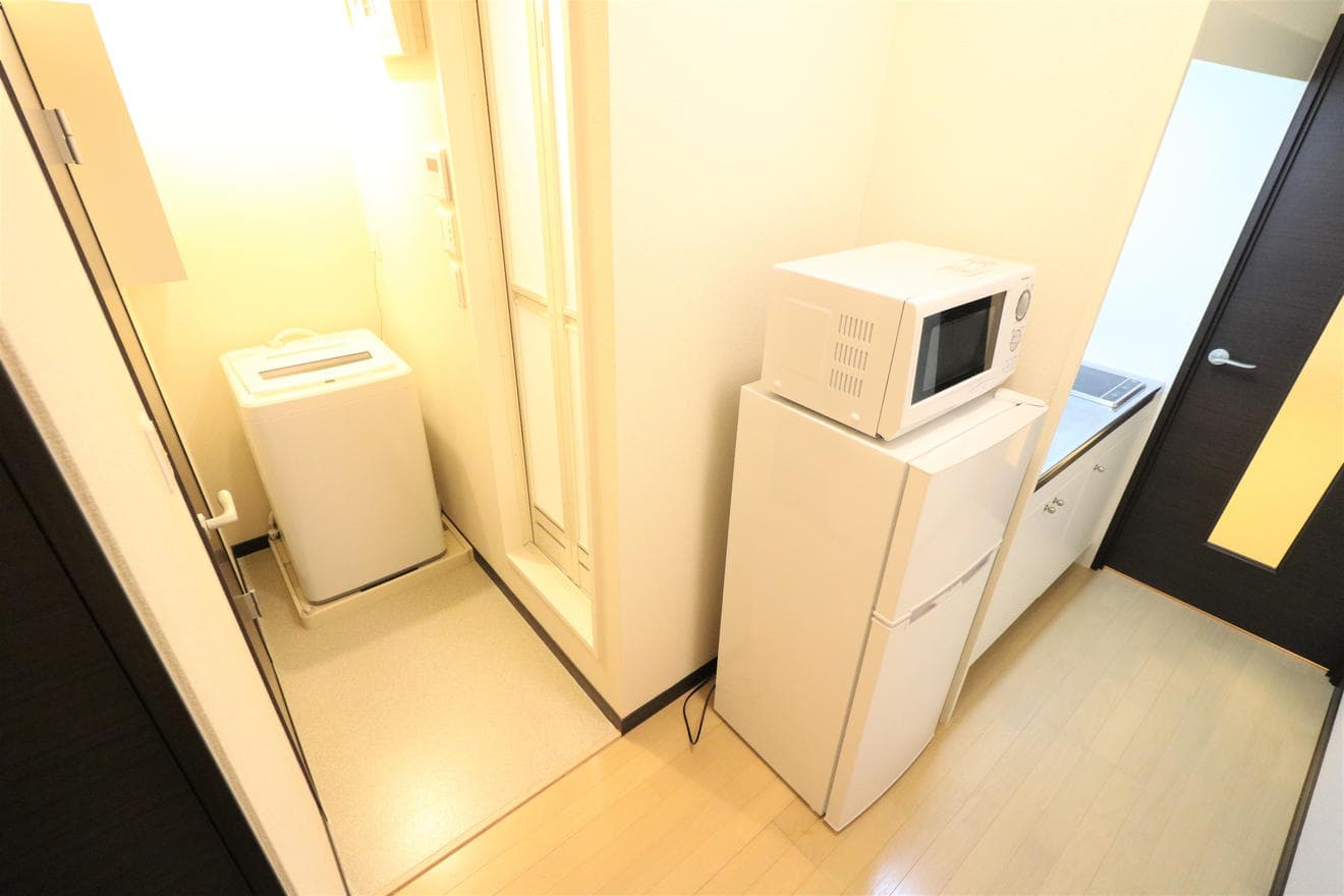 Room image 16