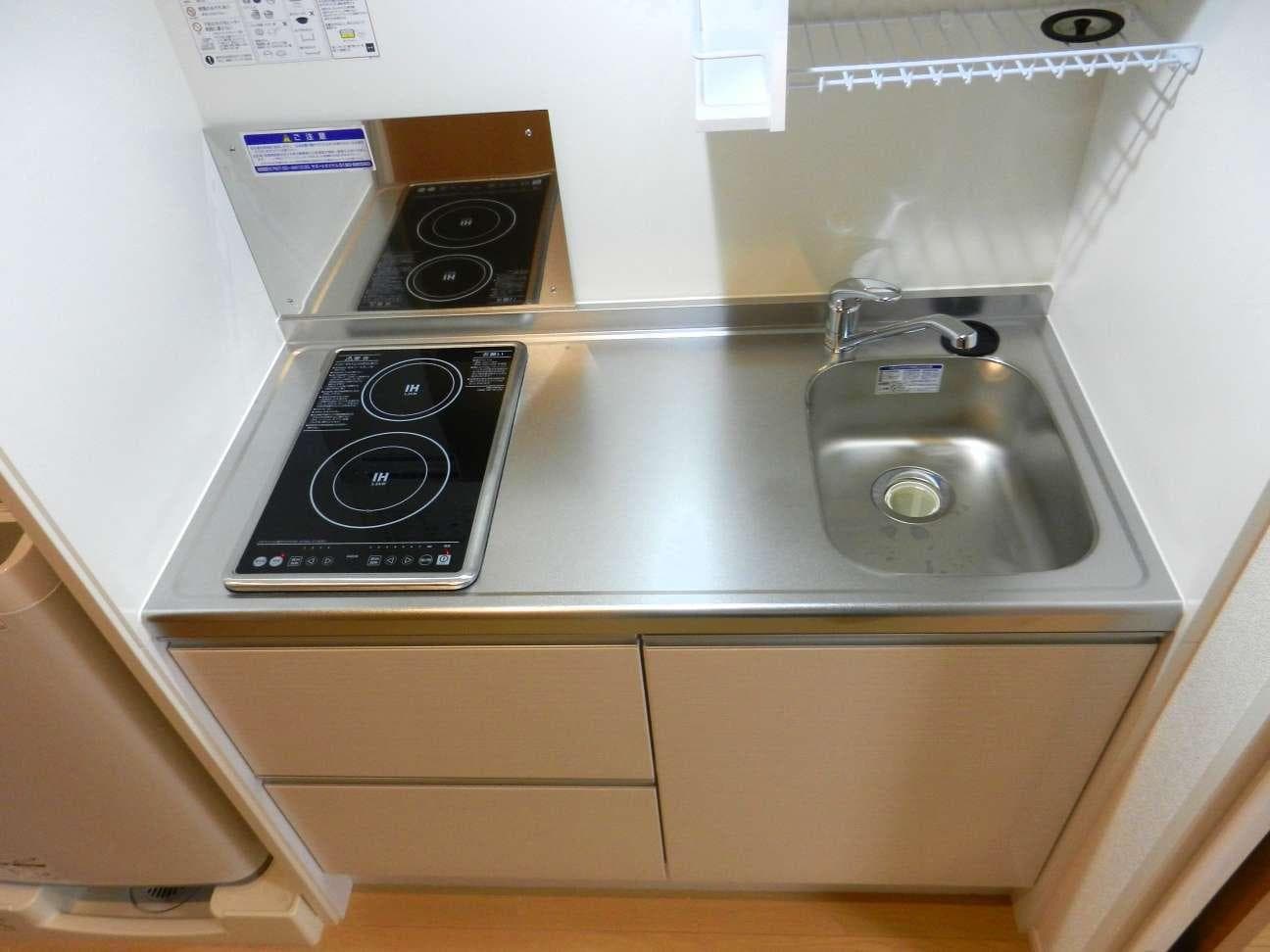 Room image 8