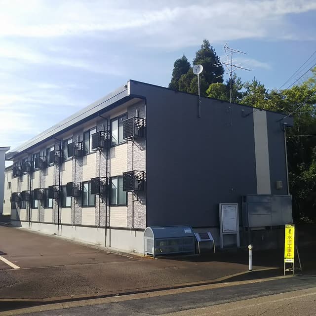 Main exterior of leopalace Habitation