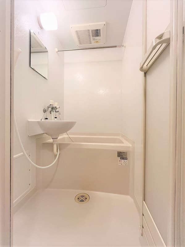 Room image 12