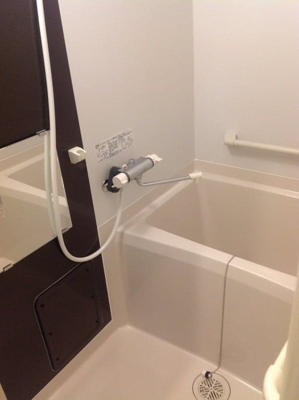 Room image 8