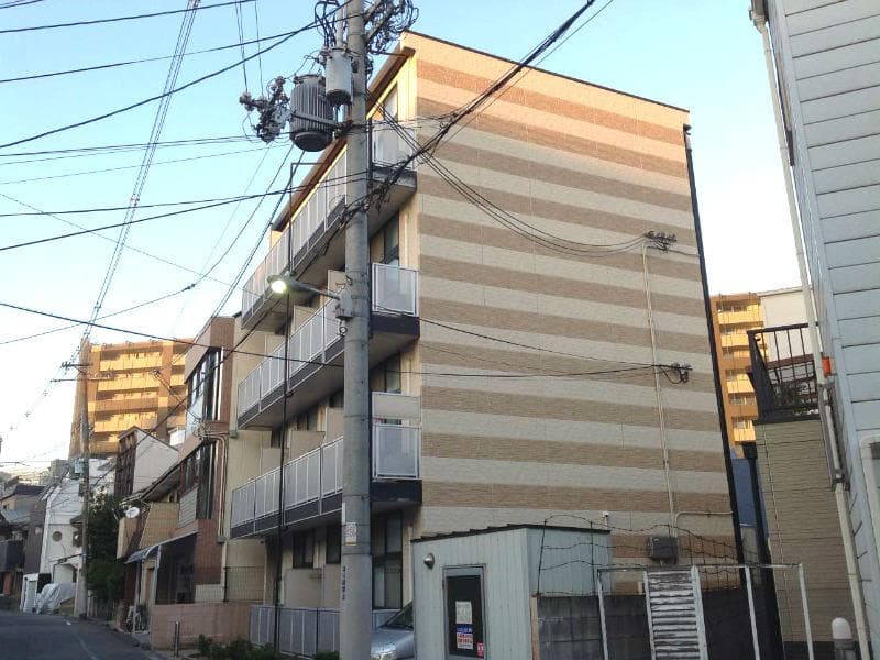 Main exterior of leopalace Santo
