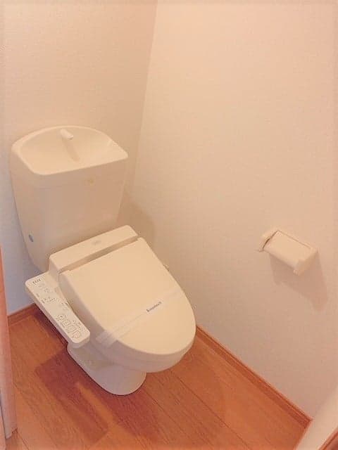 Room image 9