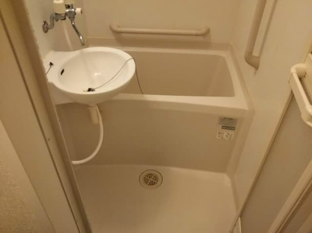 Room image 12