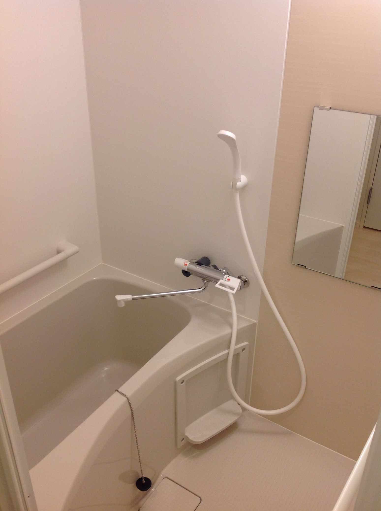 Room image 12