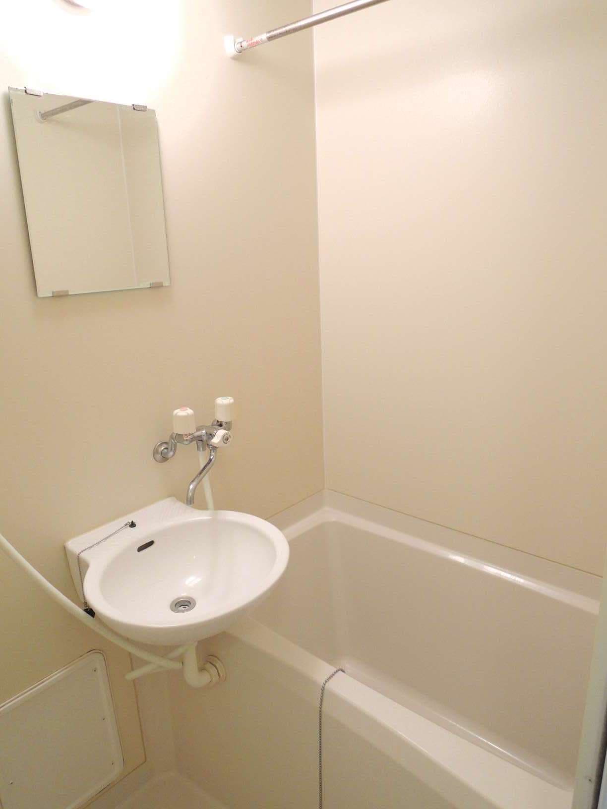 Room image 14