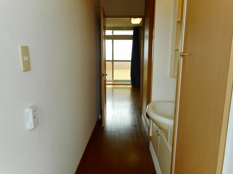 Room image 12