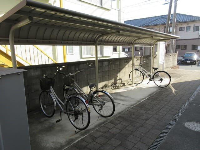 Room image 16