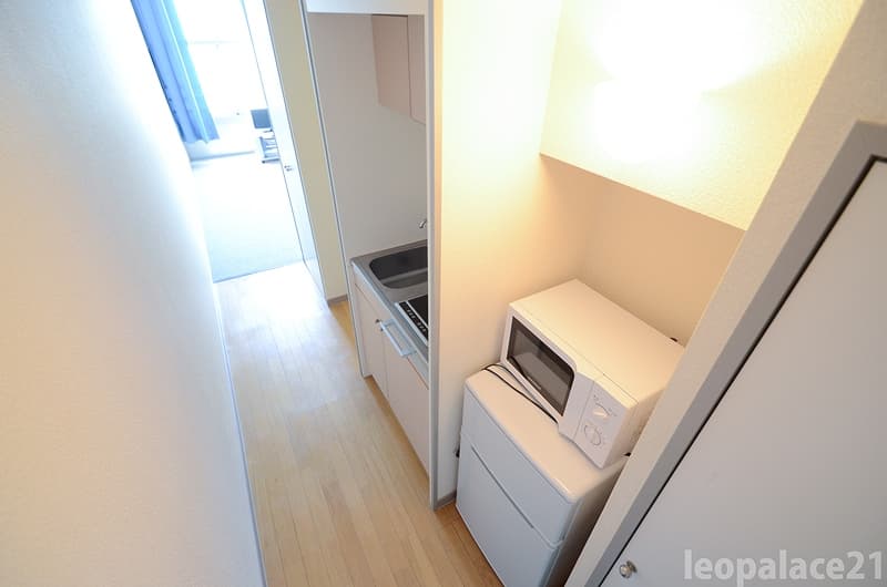 Room image 11
