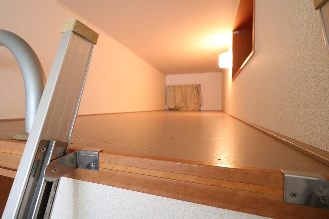 Room image 8