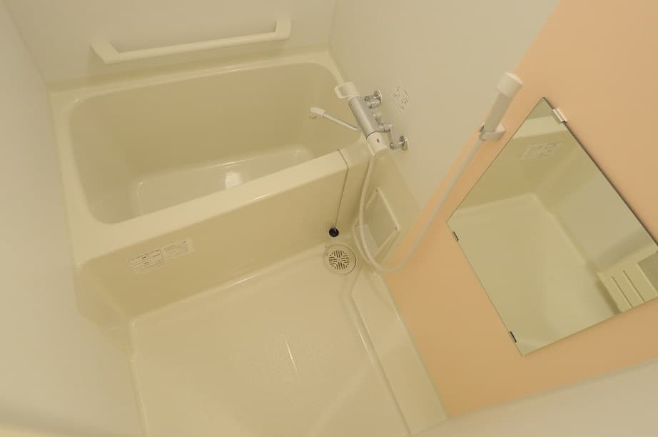 Room image 10