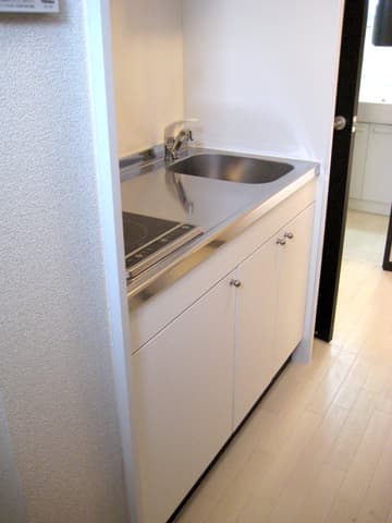 Room image 10