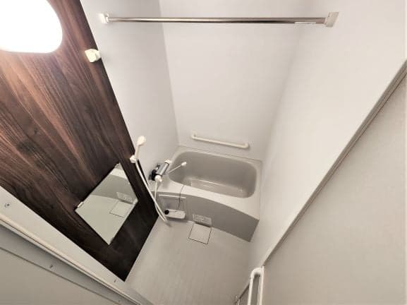 Room image 13