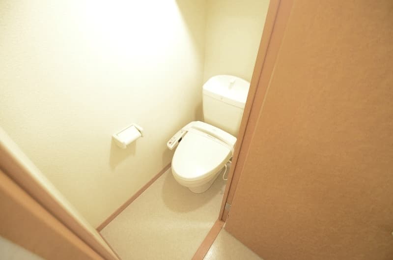 Room image 11