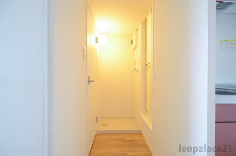 Room image 9