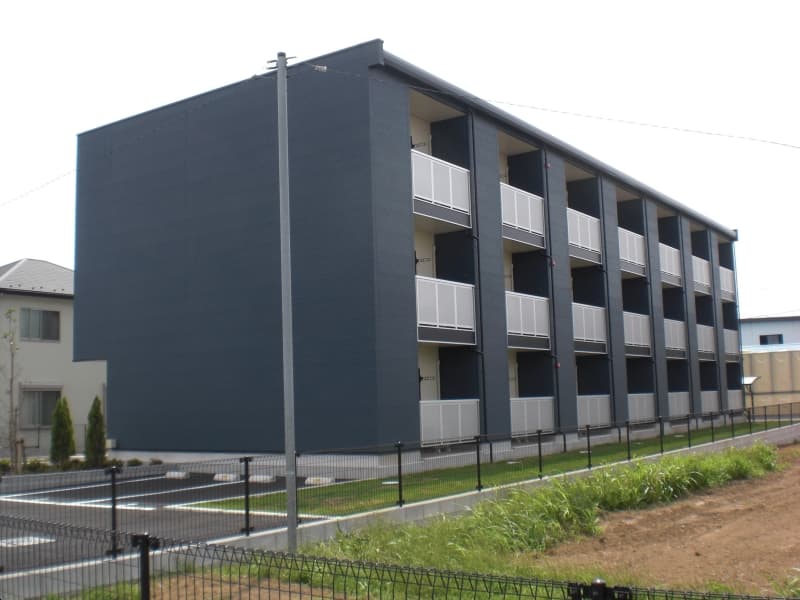 Main exterior of leopalace Floral