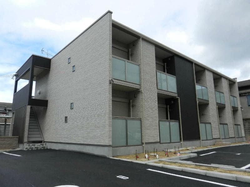 Main exterior of CLEINO Village
