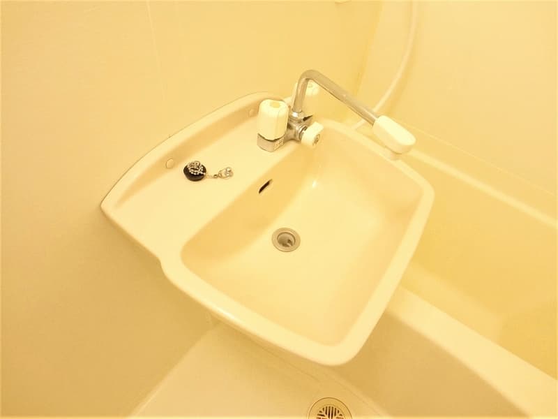 Room image 12