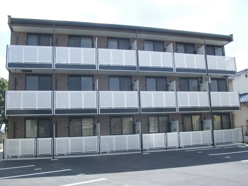 Main Image