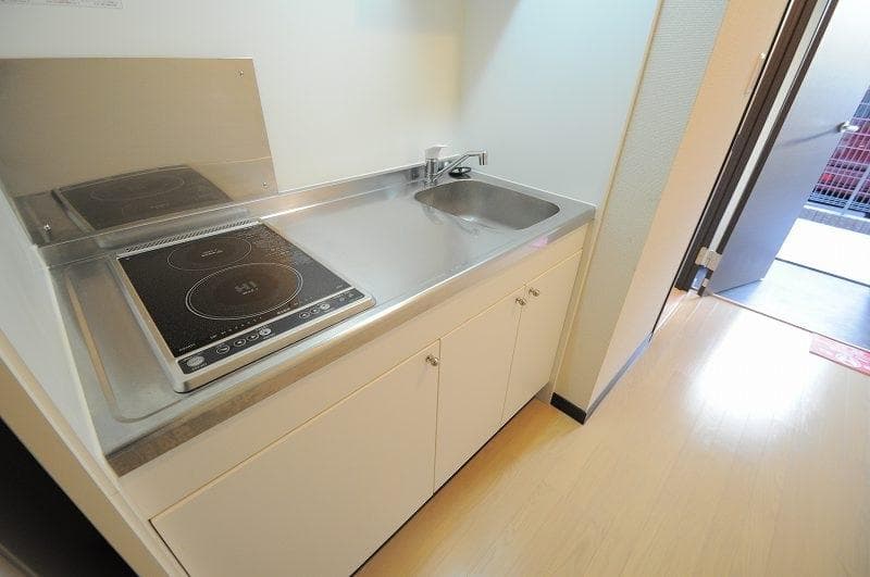 Room image 11