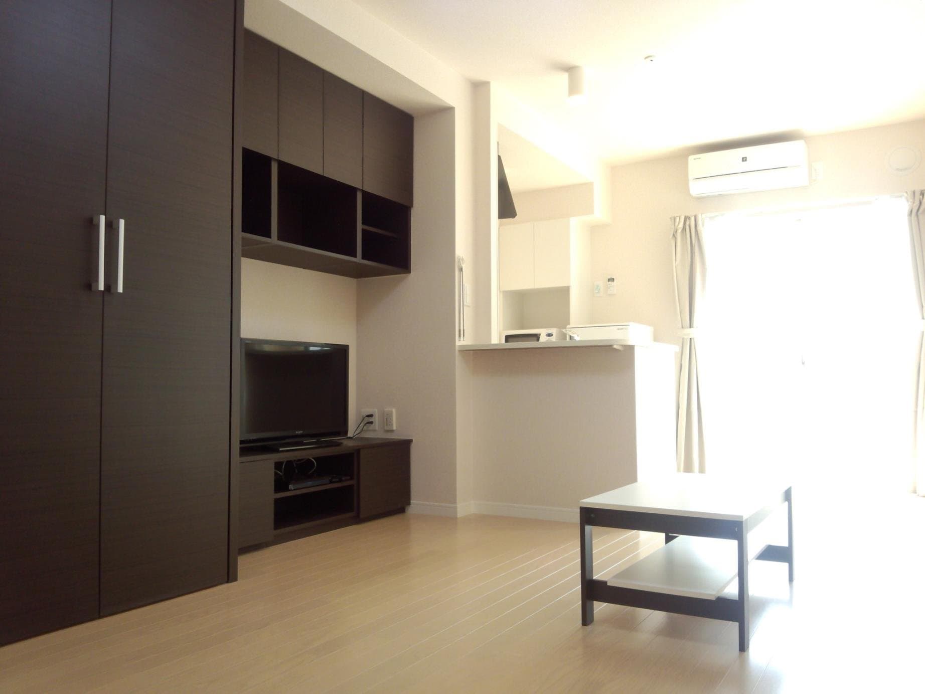 Preview interior of LEONEXT Nanami