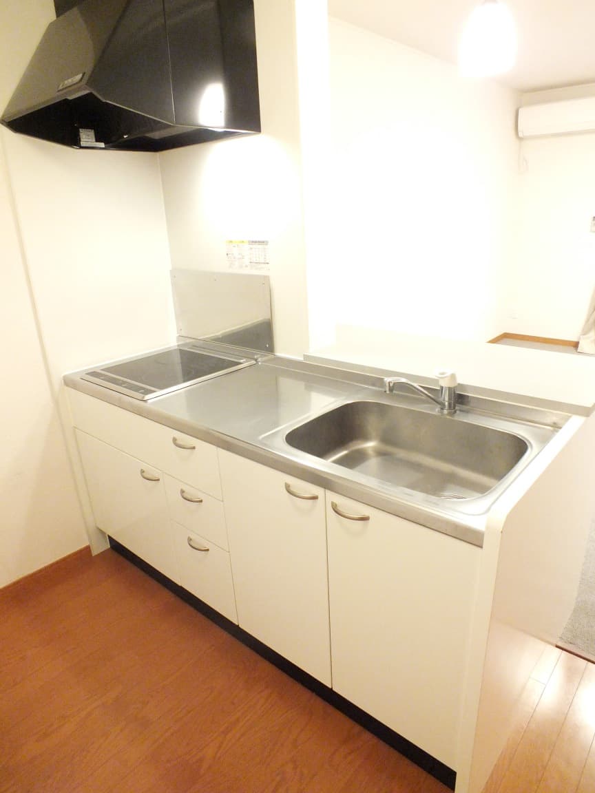 Room image 11