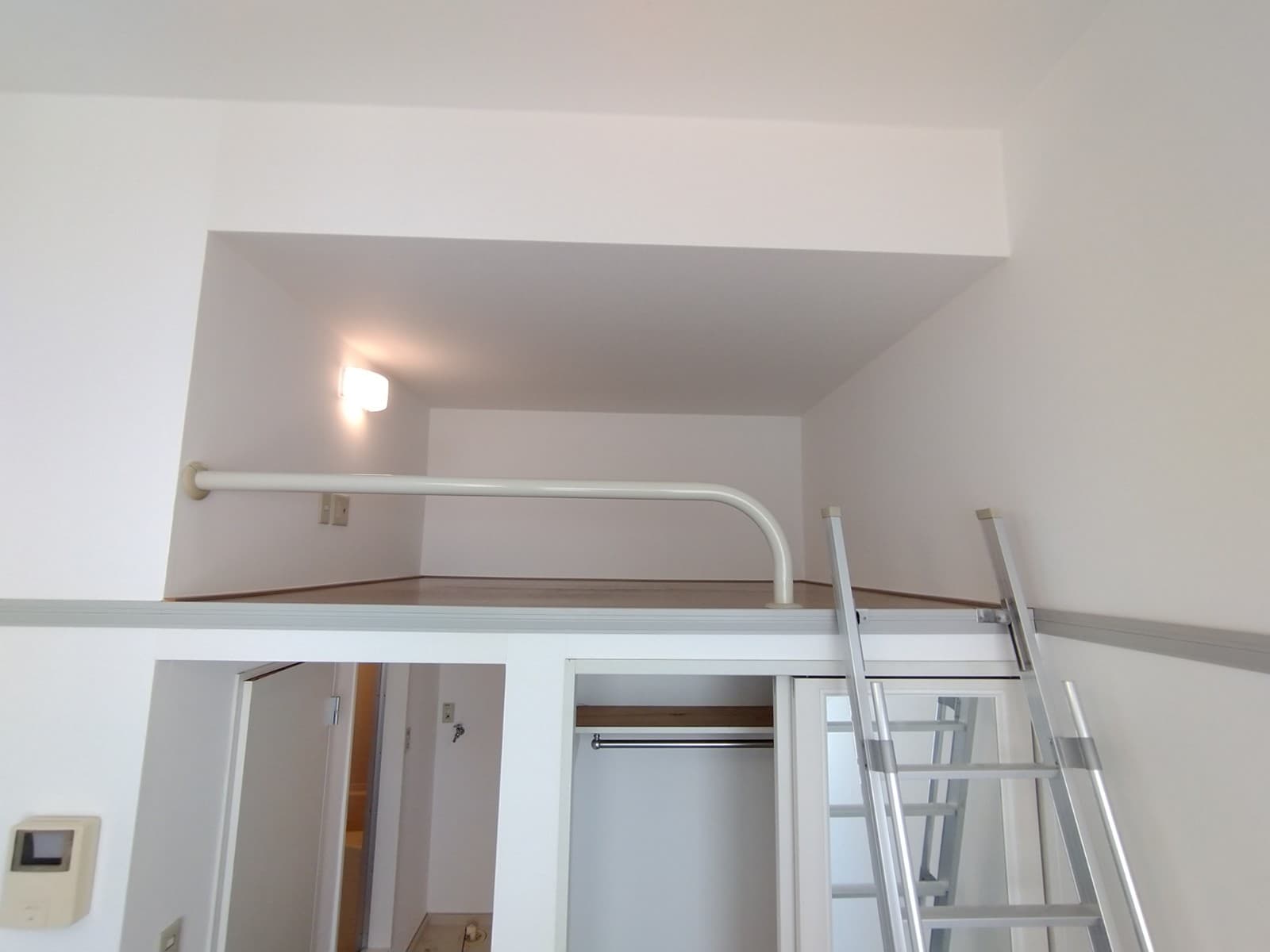 Room image 14