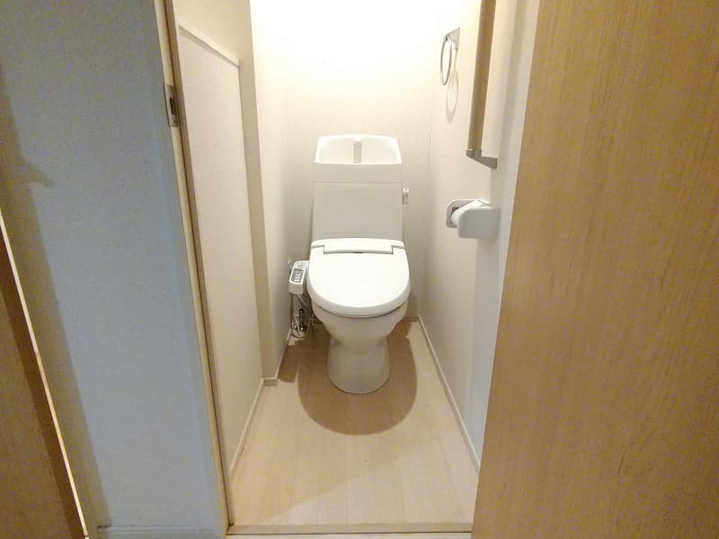 Room image 11