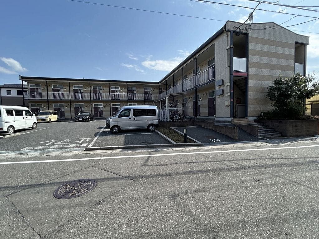 Main exterior of leopalace SHIBASAKI