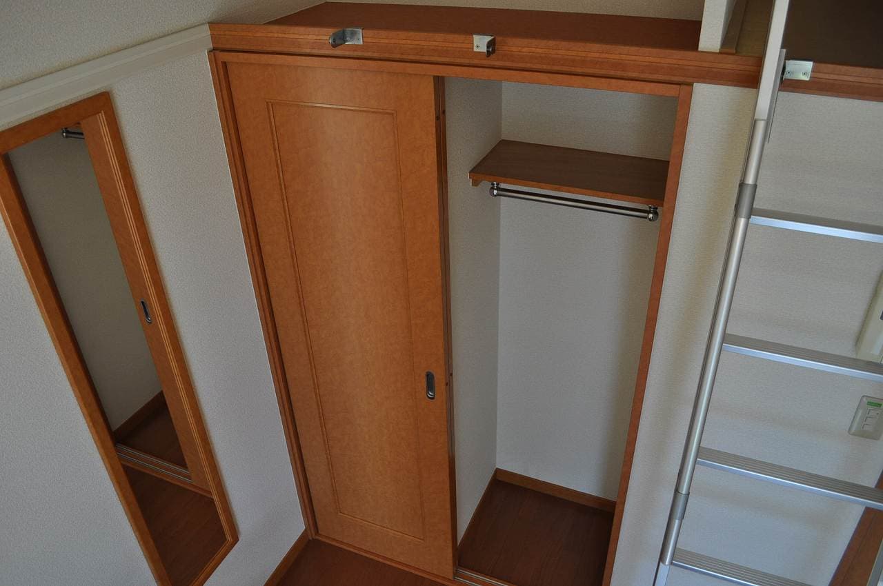 Room image 10