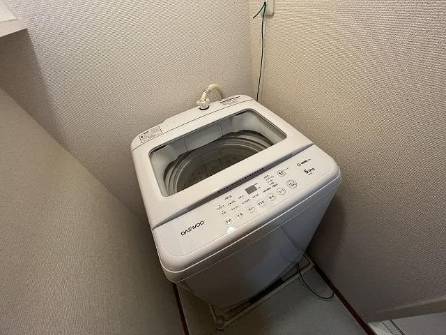 Room image 12