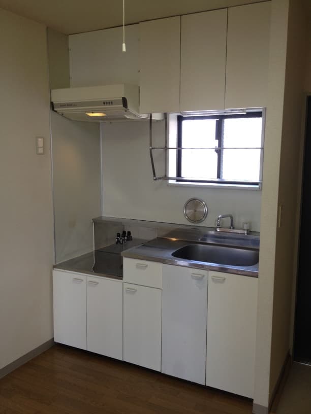 Room image 8