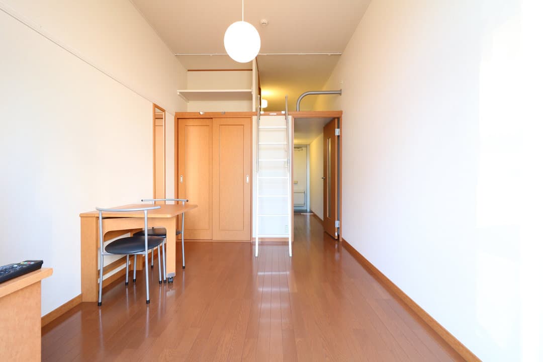 Room image 14