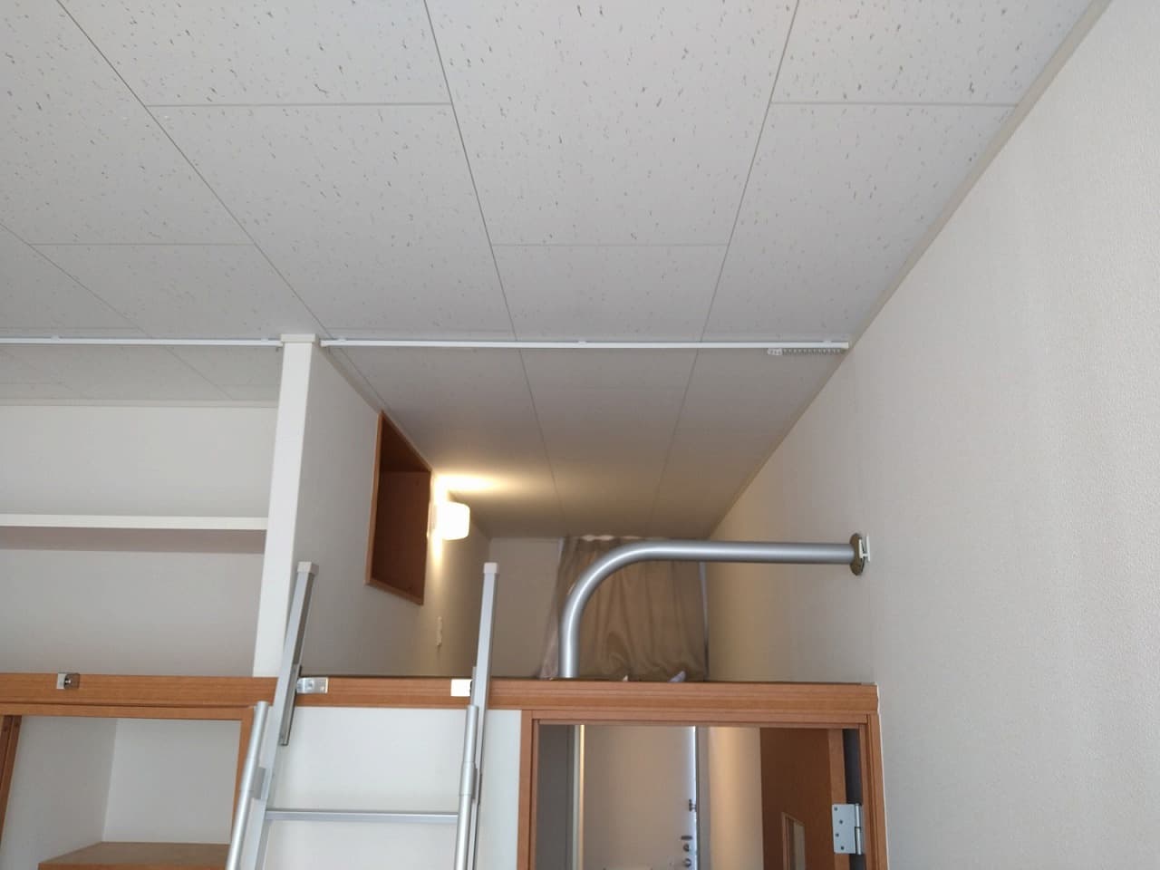 Room image 16