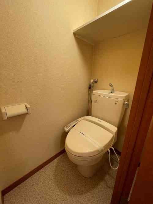Room image 11