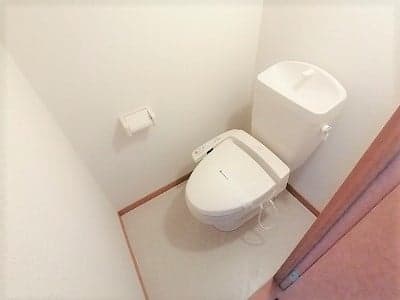 Room image 9