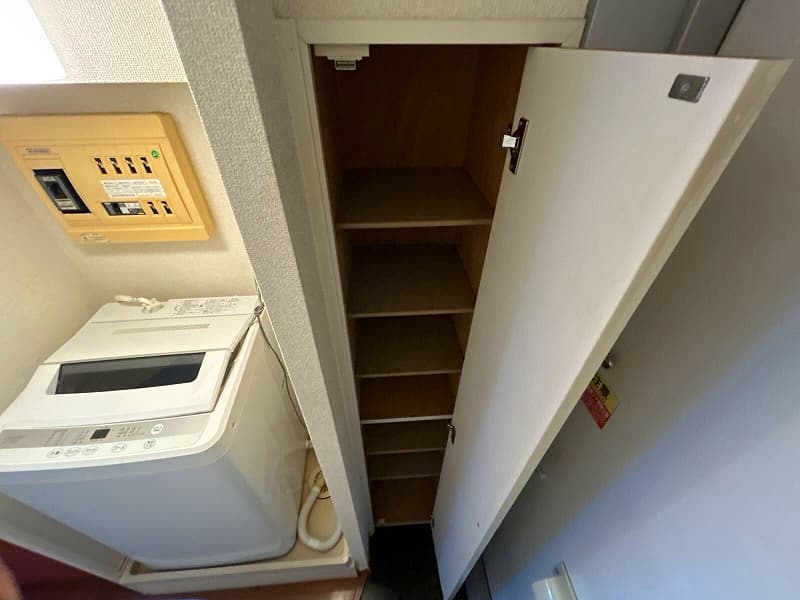 Room image 13