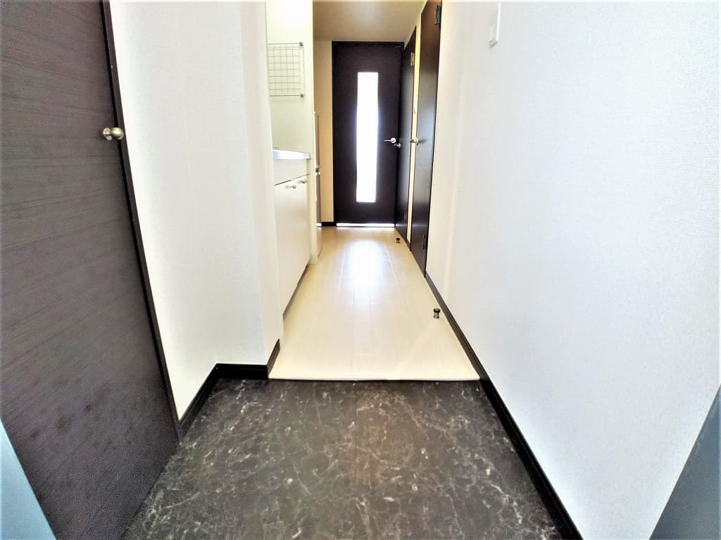 Room image 14