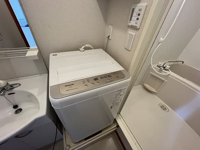 Room image 12