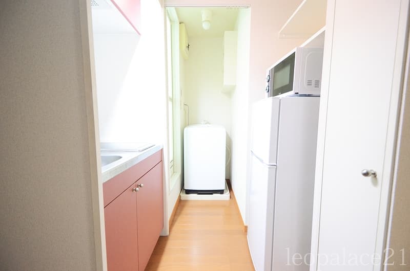 Room image 11