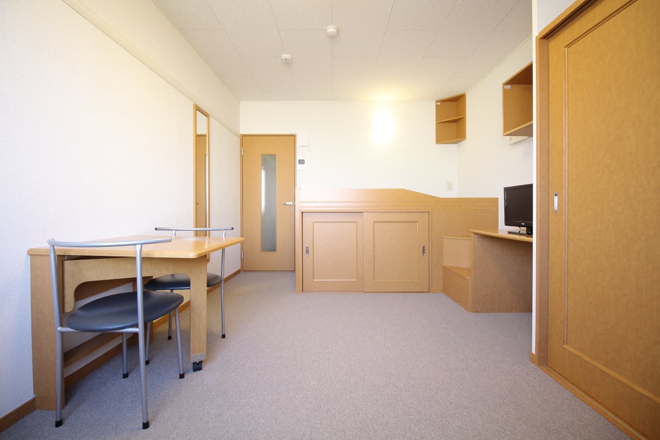 Room image 10