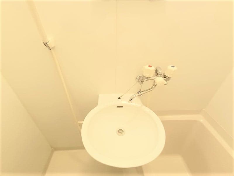 Room image 12