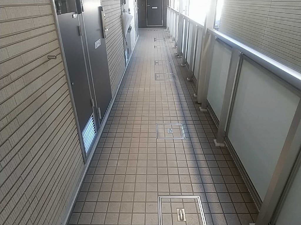 Room image 12