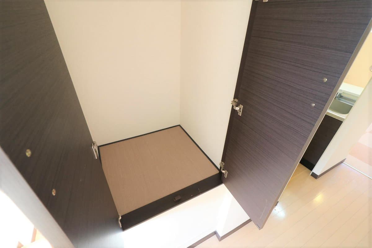 Room image 10