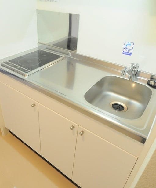 Room image 12