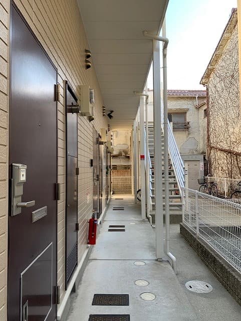 Room image 12