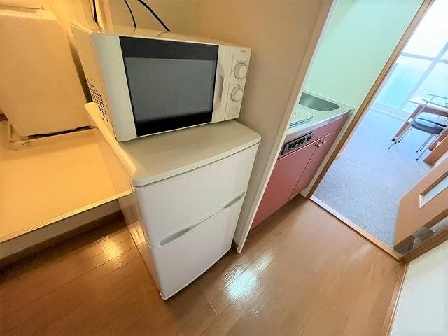Room image 11