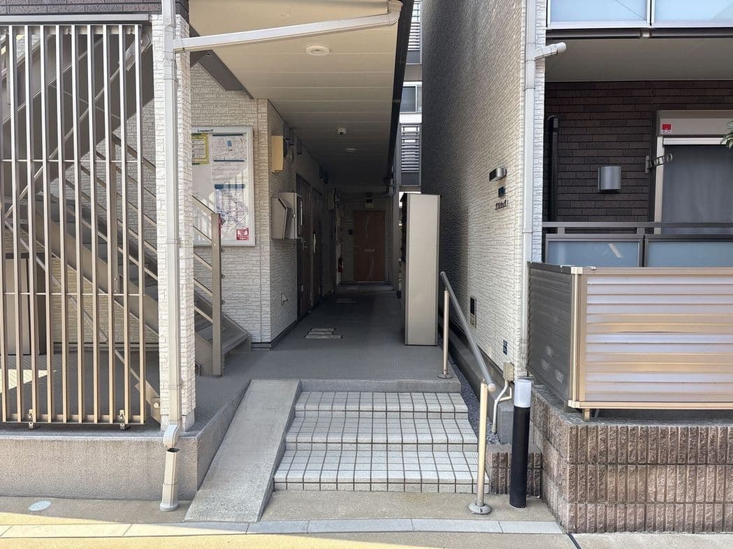 Room image 12